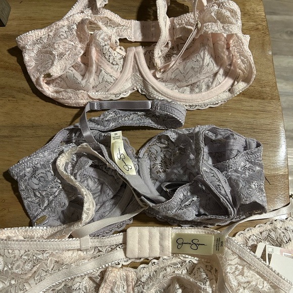 Jessica Simpson 3 Pack Lace Underwire Bras Unpadded, Ivory, Gray, Blush - Picture 5 of 5